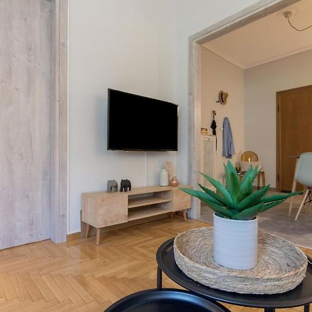 Spacious 2 Bedroom Apartment In Koukaki أثينا المظهر الخارجي الصورة