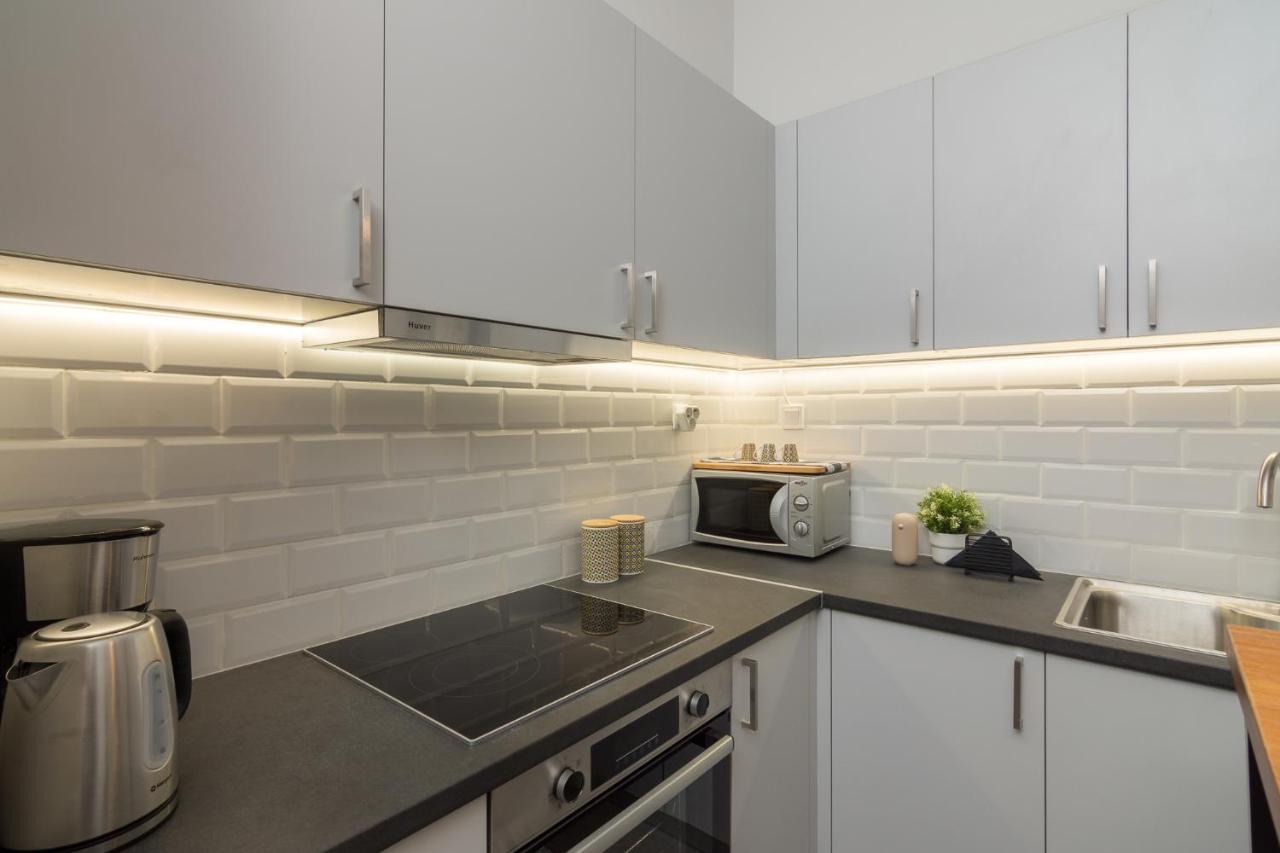 Spacious 2 Bedroom Apartment In Koukaki أثينا المظهر الخارجي الصورة